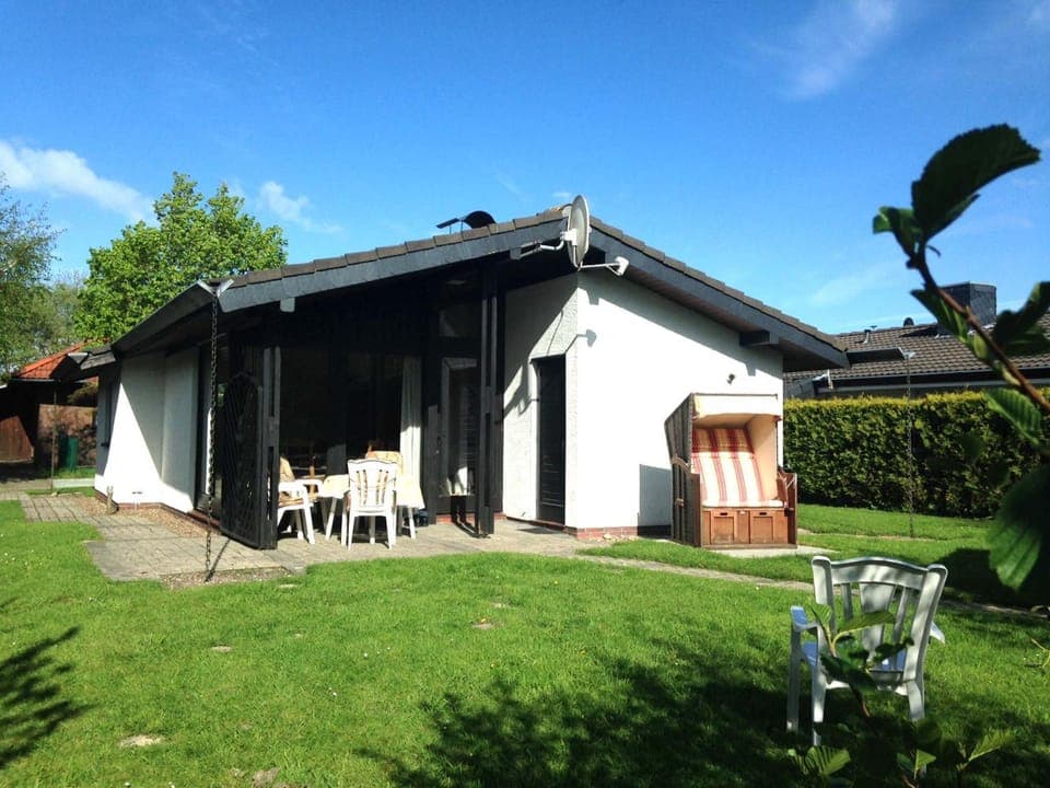 Facade/entrance, Spring, Day, Summer, BBQ facilities, Garden, Balcony/Terrace, On site