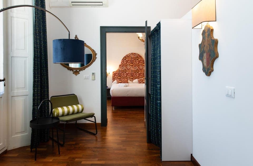 Bed, Photo of the whole room, Bedroom, wardrobe, air conditioner