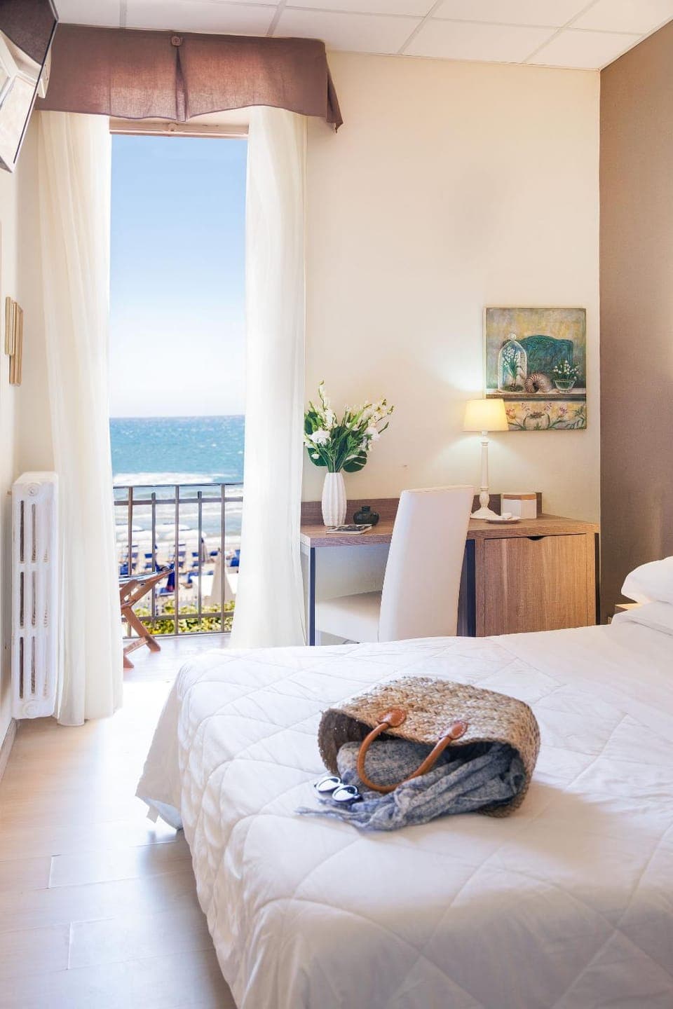 Bedroom, Sea view
