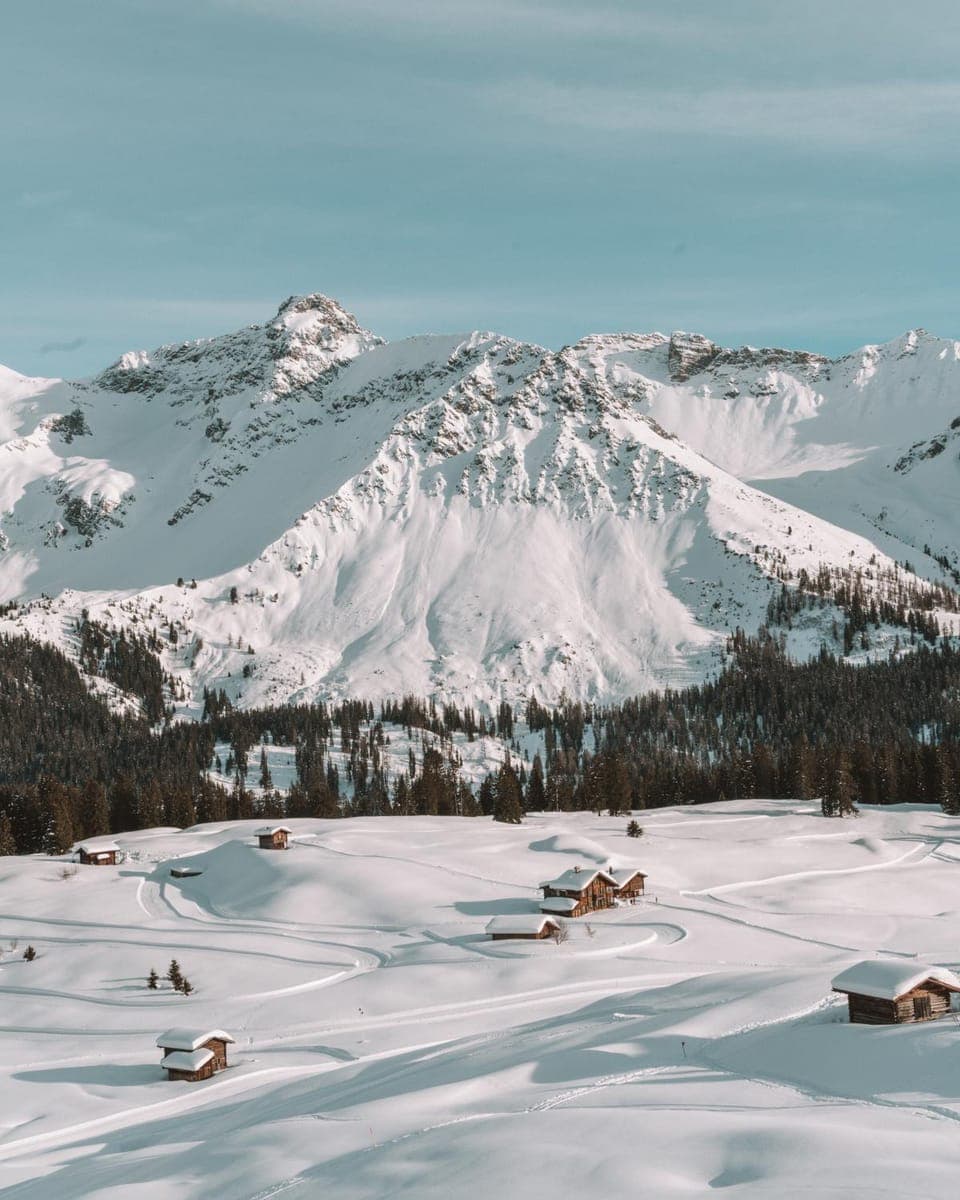 Off site, Day, Winter, Skiing