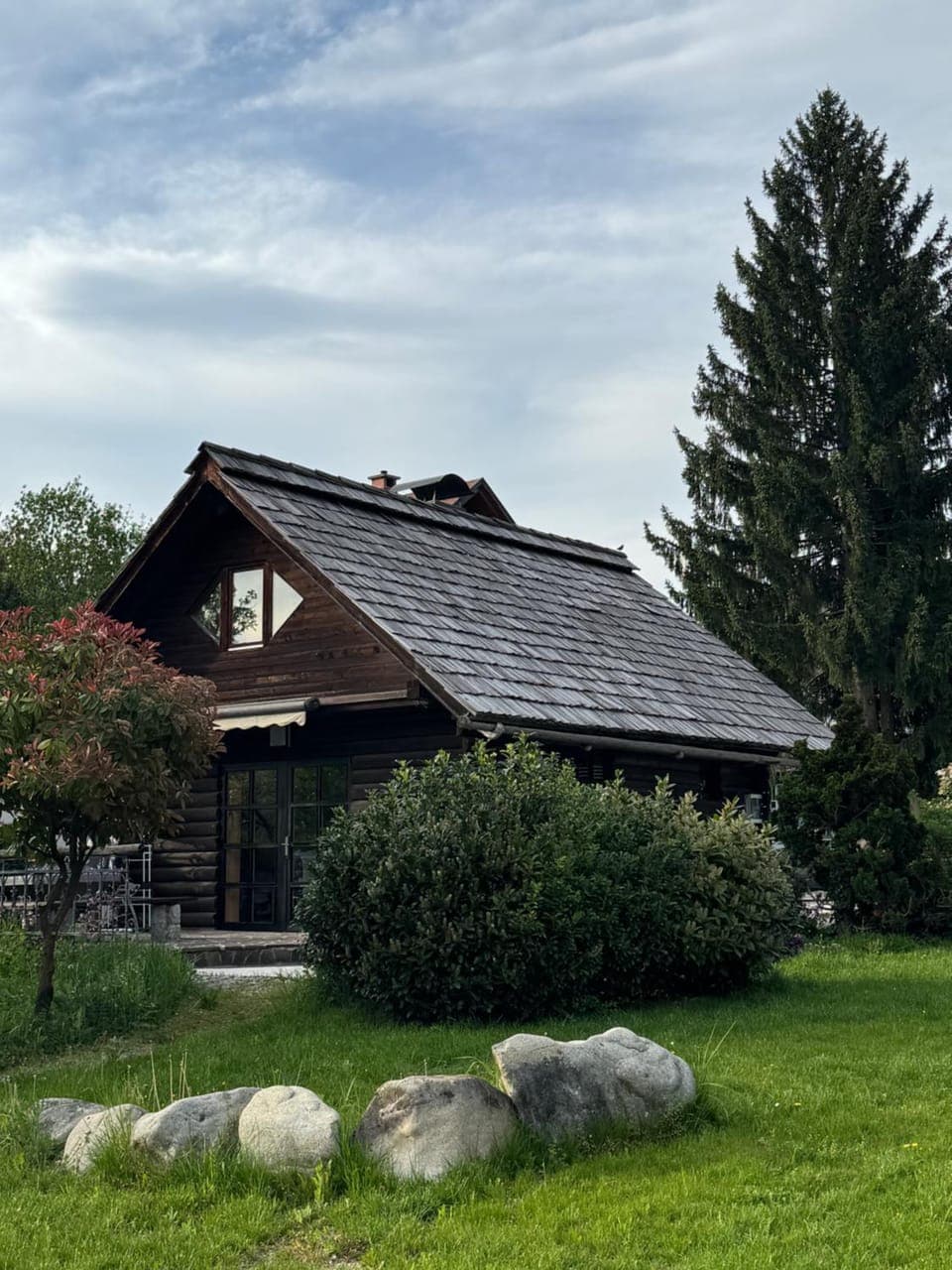 Property building, Day, Natural landscape, Garden view