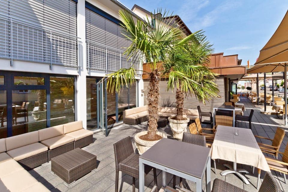 Balcony/Terrace, Lounge or bar