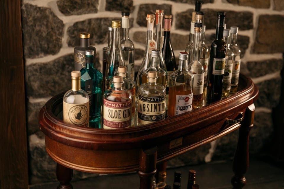 Dinner, Alcoholic drinks