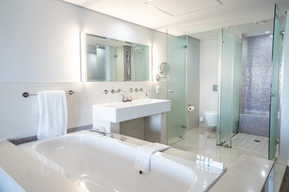 Shower, Bathroom, Bathroom