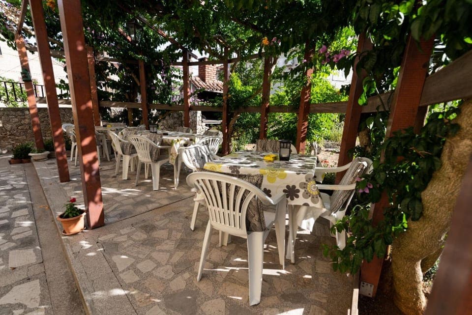 Seating area