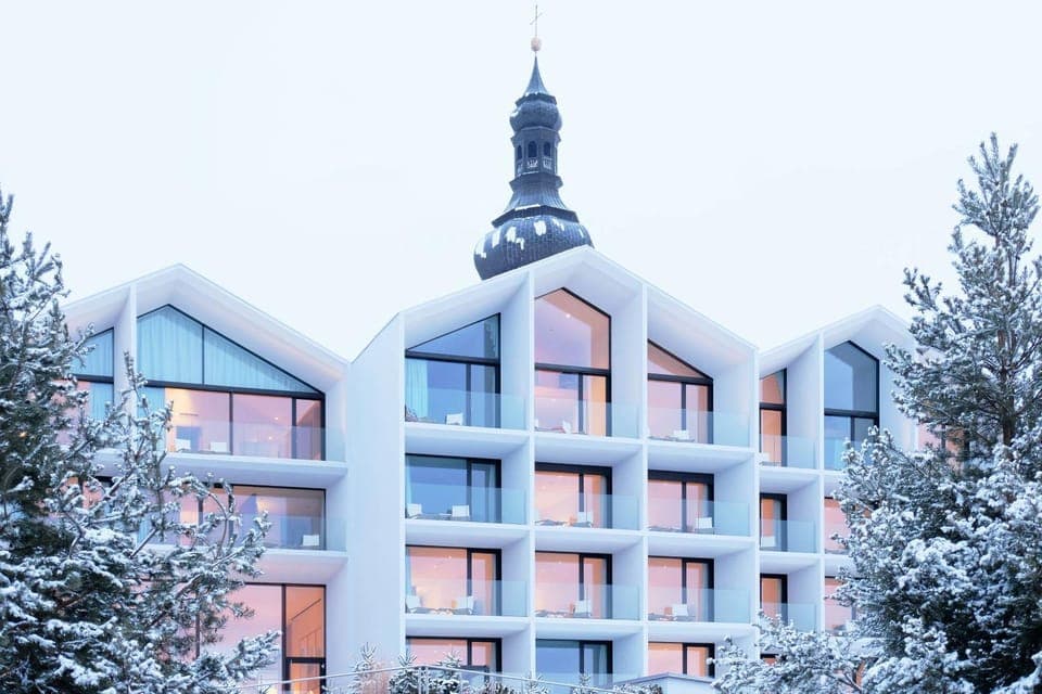 Property building, Winter