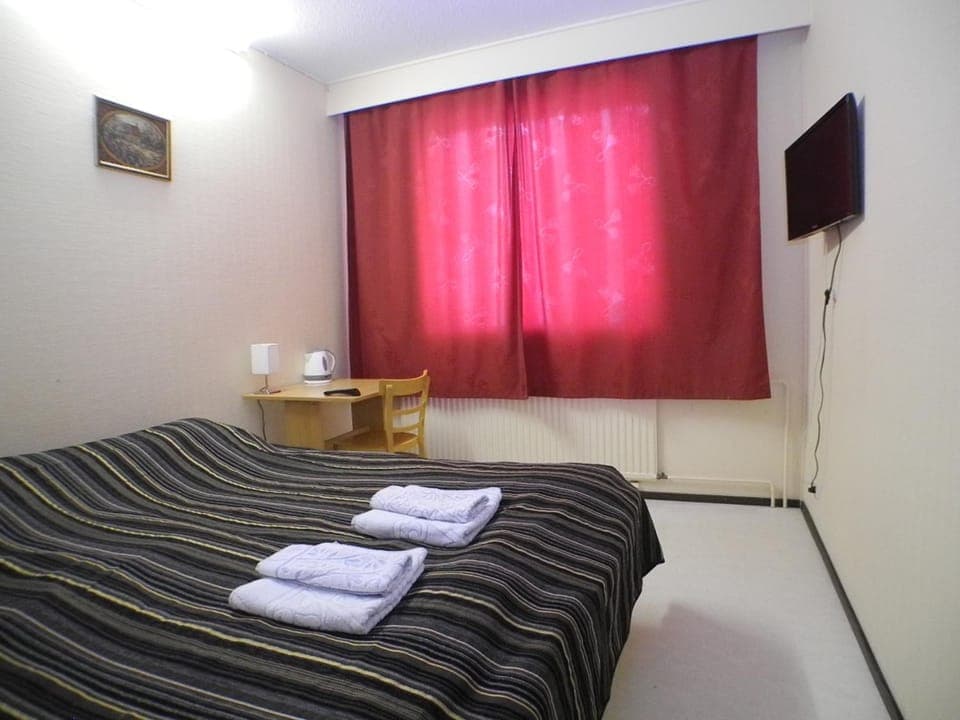 Bed, TV and multimedia