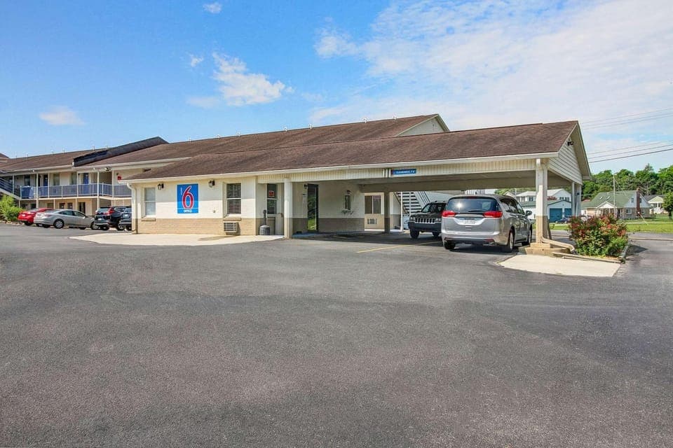 Property building, On site