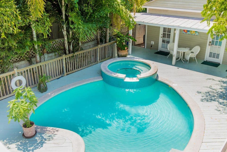 Balcony/Terrace, Swimming pool