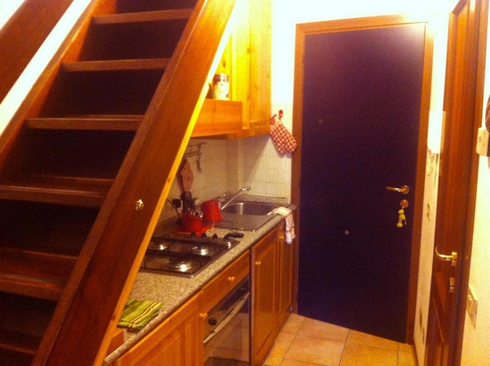 Kitchen or kitchenette