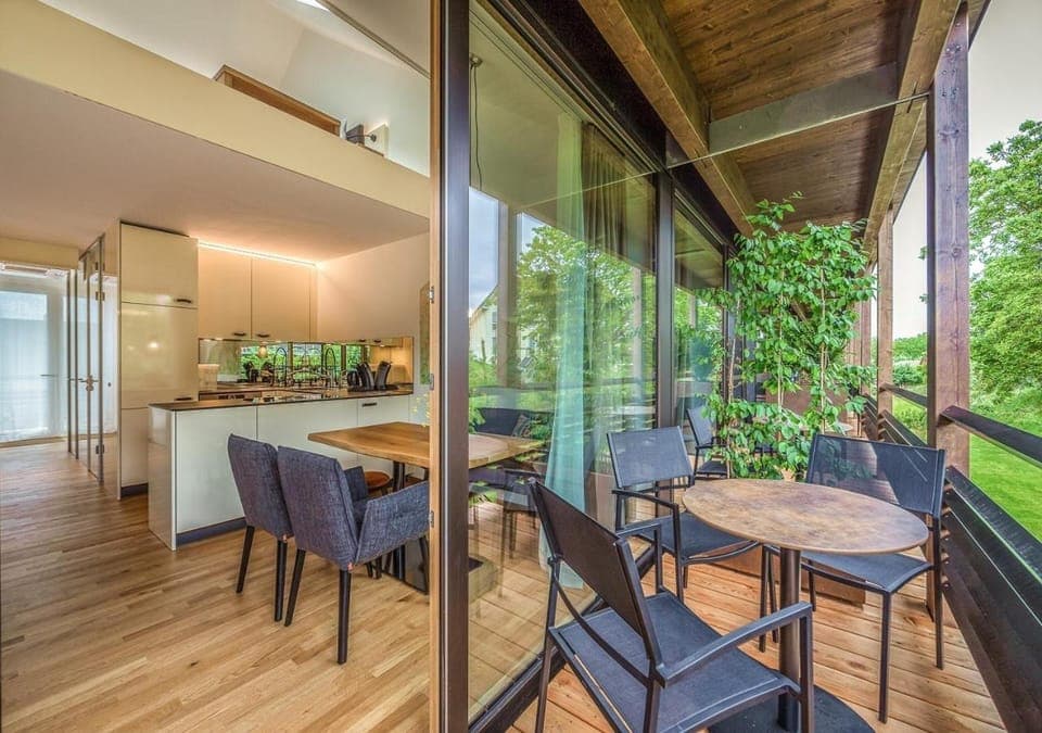 Balcony/Terrace, Kitchen or kitchenette, Dining area