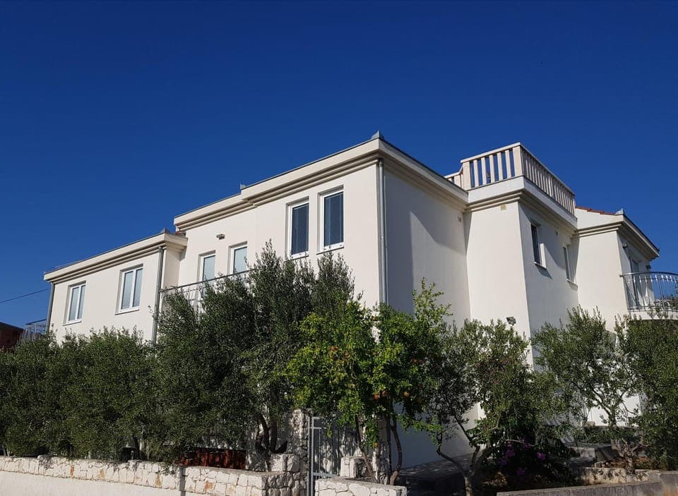 Property building, Nearby landmark, Facade/entrance