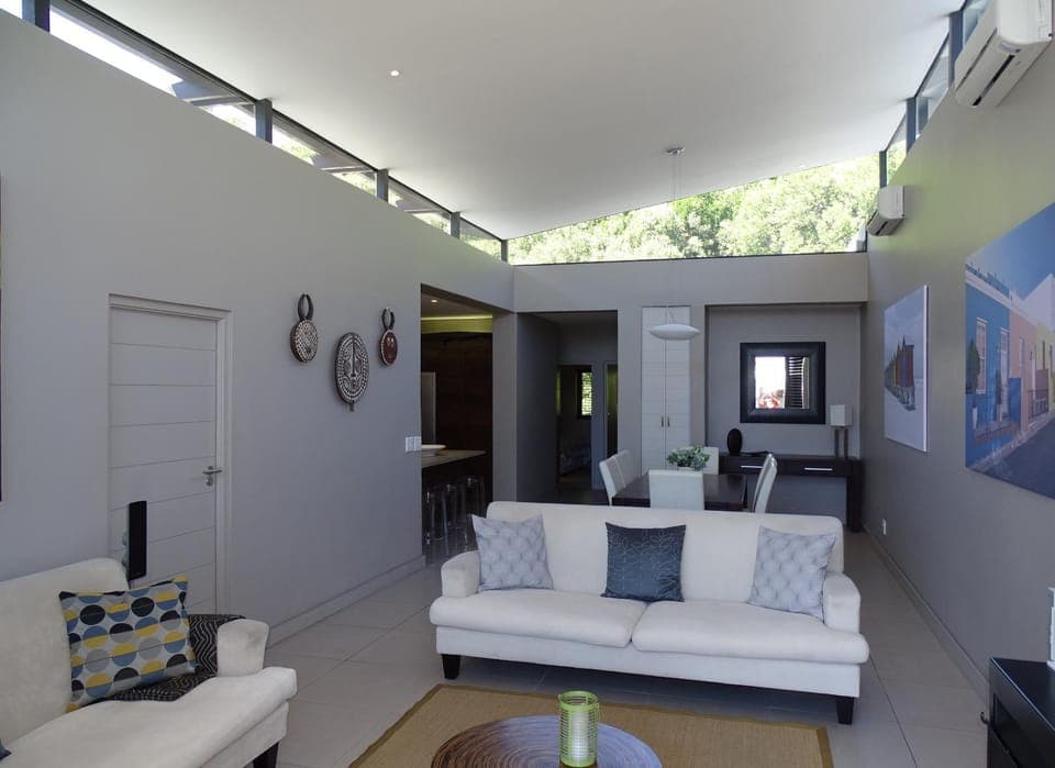 Communal lounge/ TV room, TV and multimedia, Living room, Seating area