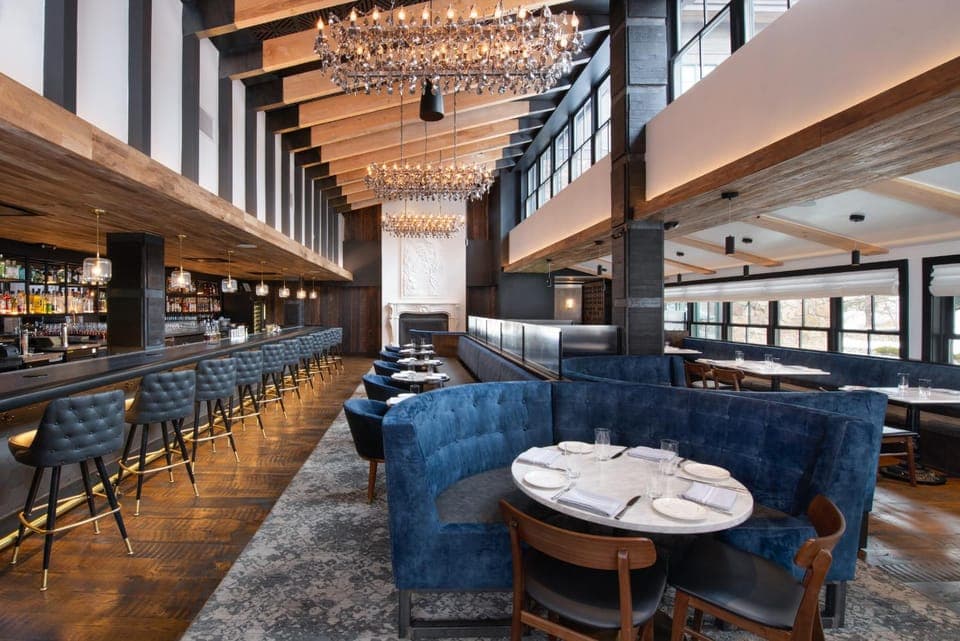 Property building, Restaurant/places to eat, Lounge or bar