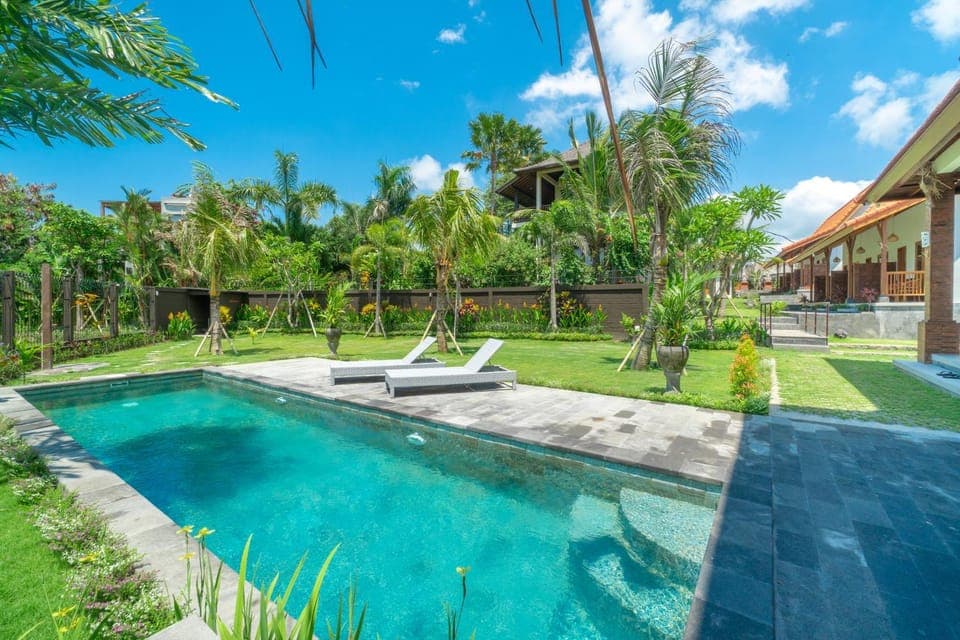 Natural landscape, Garden, Pool view, Swimming pool, sunbed