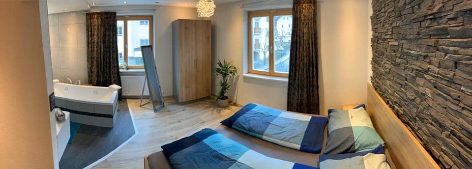 Photo of the whole room, Bedroom