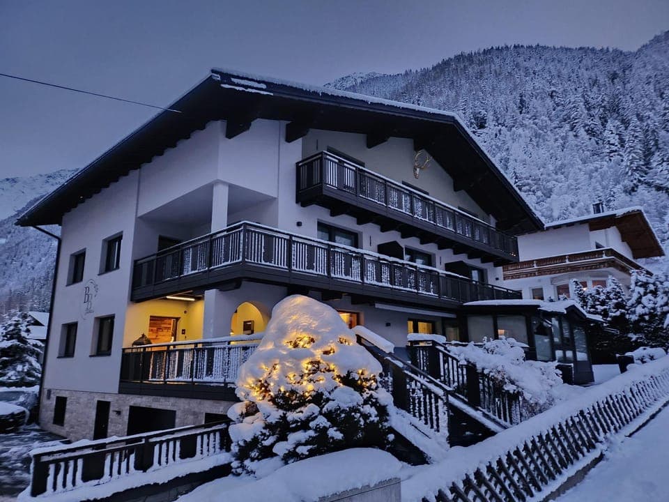 Property building, Winter