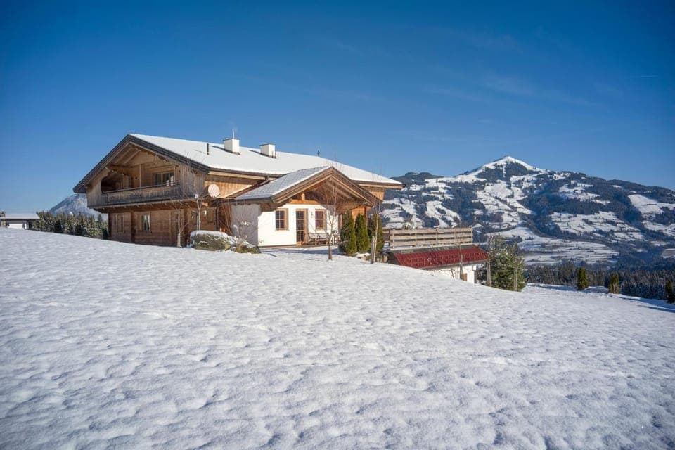 Property building, Day, Winter, On site