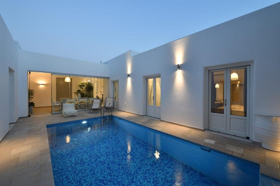 Balcony/Terrace, On site, Pool view, Sunset