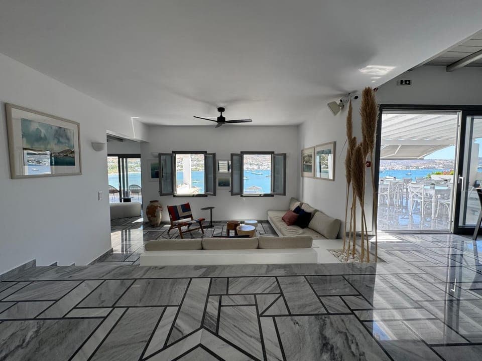 Lobby or reception, Seating area