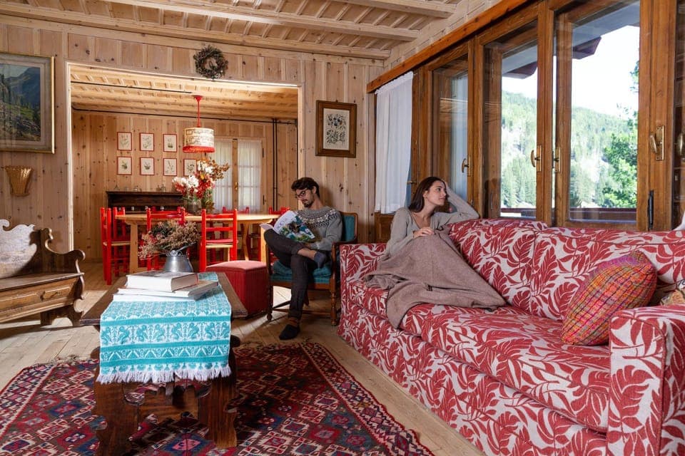 Seating area