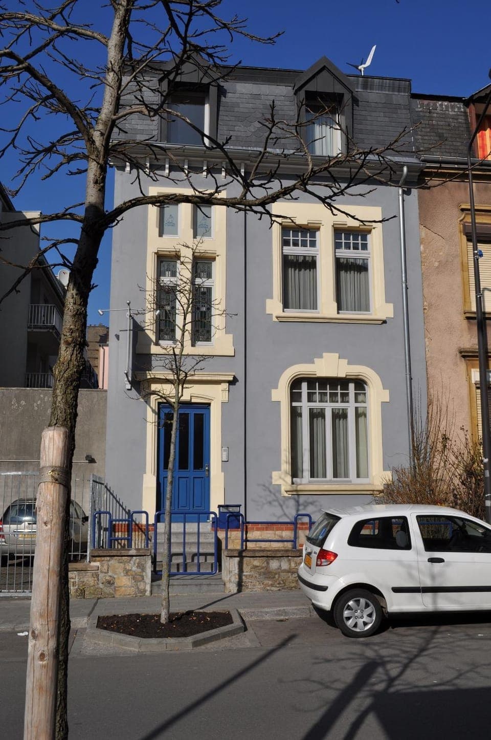 Facade/entrance, Day, Summer