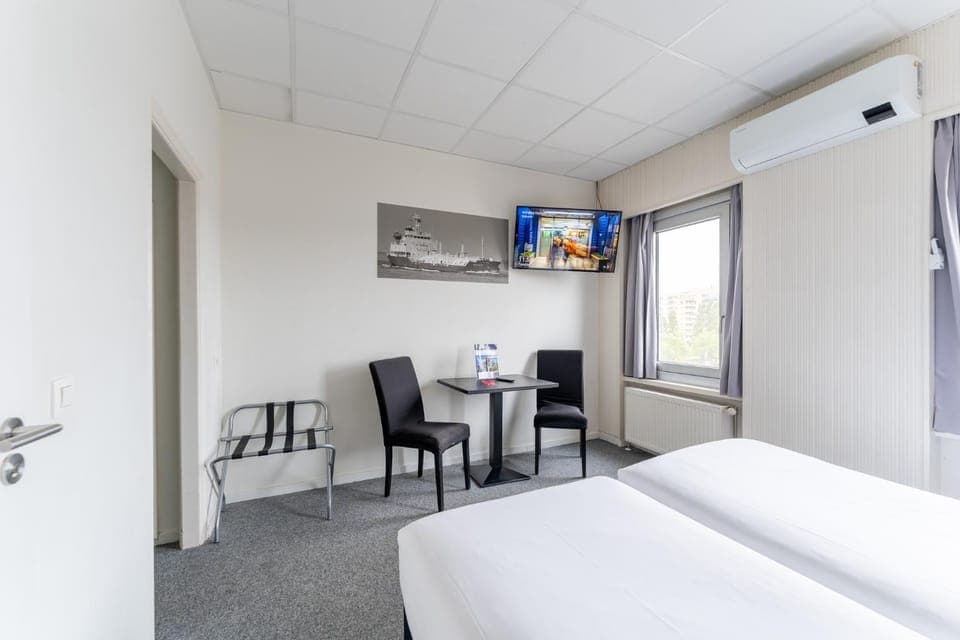 TV and multimedia, Bedroom