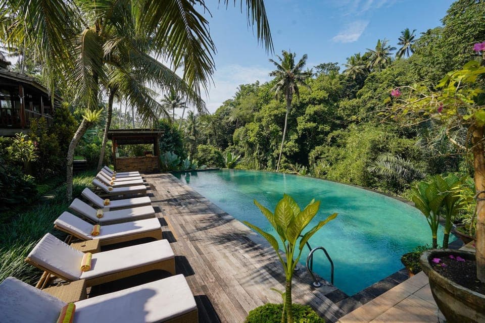 Pool view, Swimming pool, Swimming pool