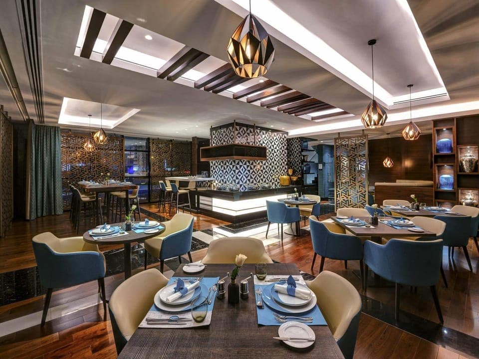 Restaurant/places to eat