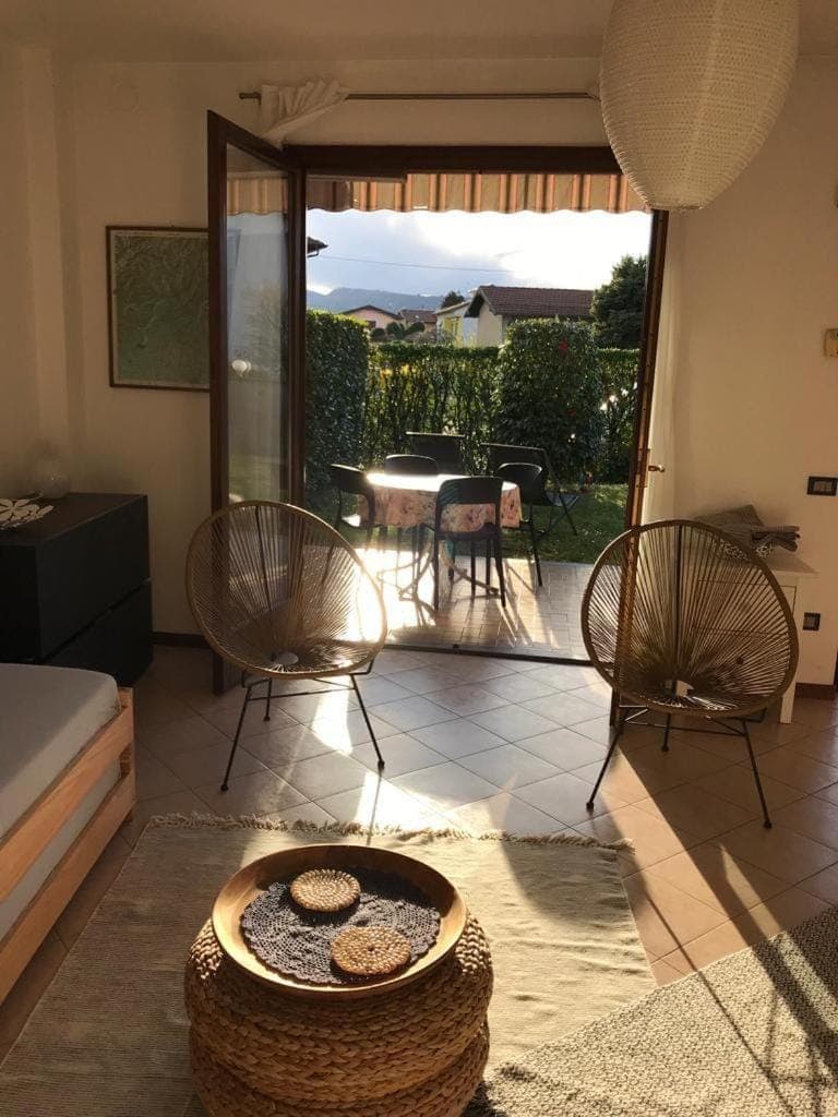 Patio, Garden, Balcony/Terrace, Living room