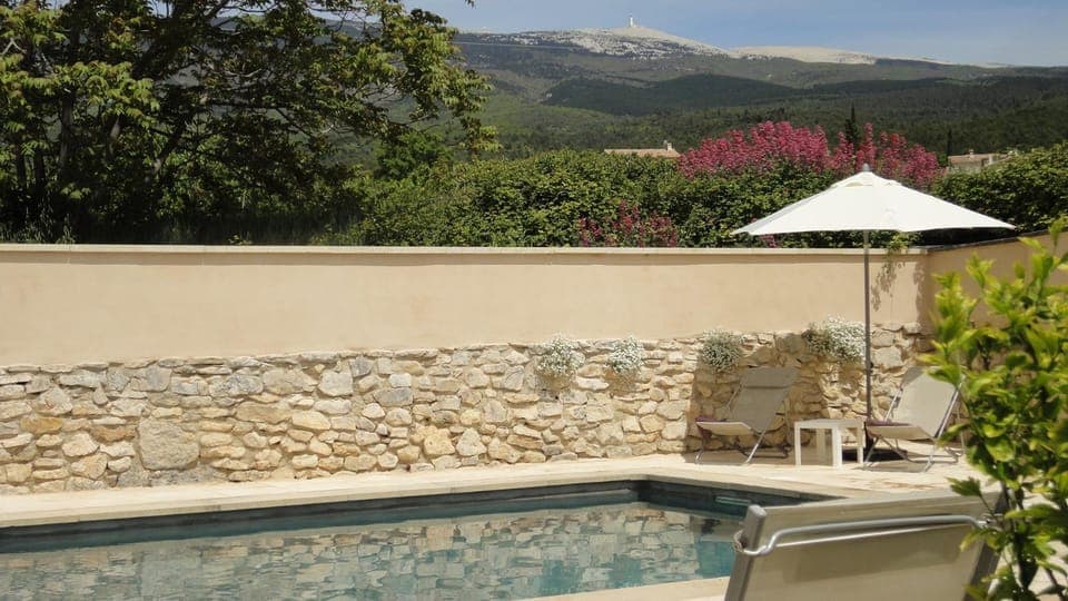 Day, Natural landscape, Mountain view, Pool view, Swimming pool, sunbed