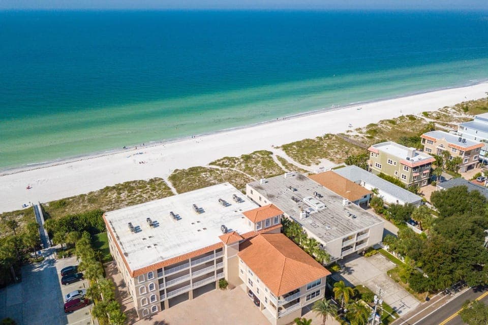 Oceanside 305 House in Indian Rocks Beach