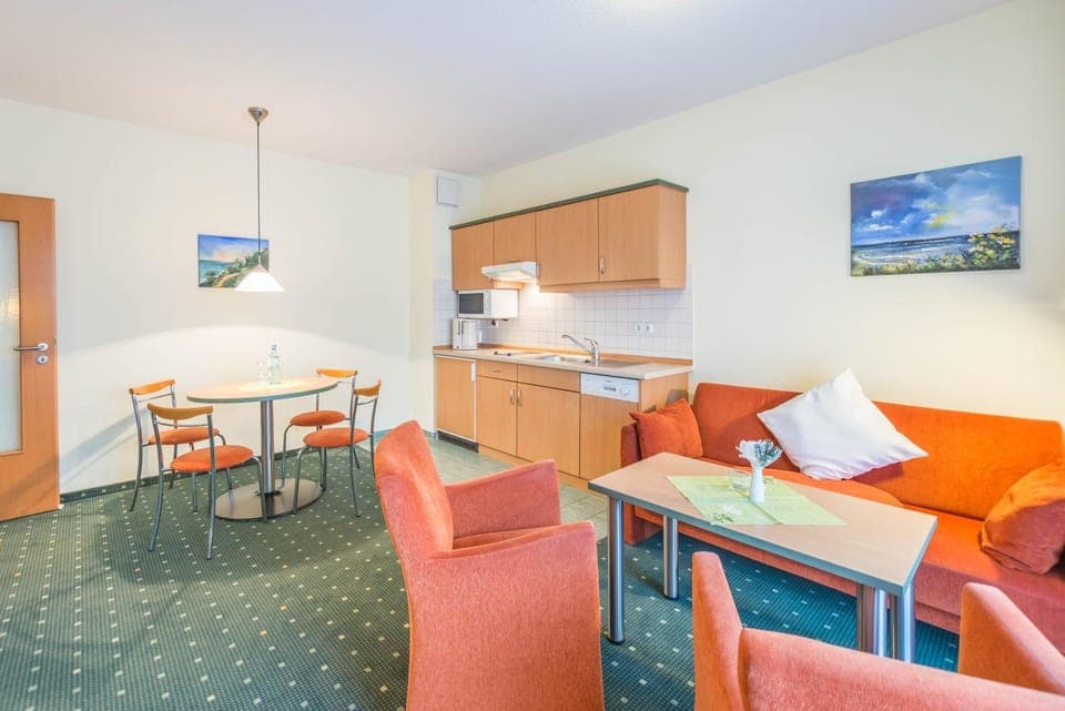 Living room, Photo of the whole room