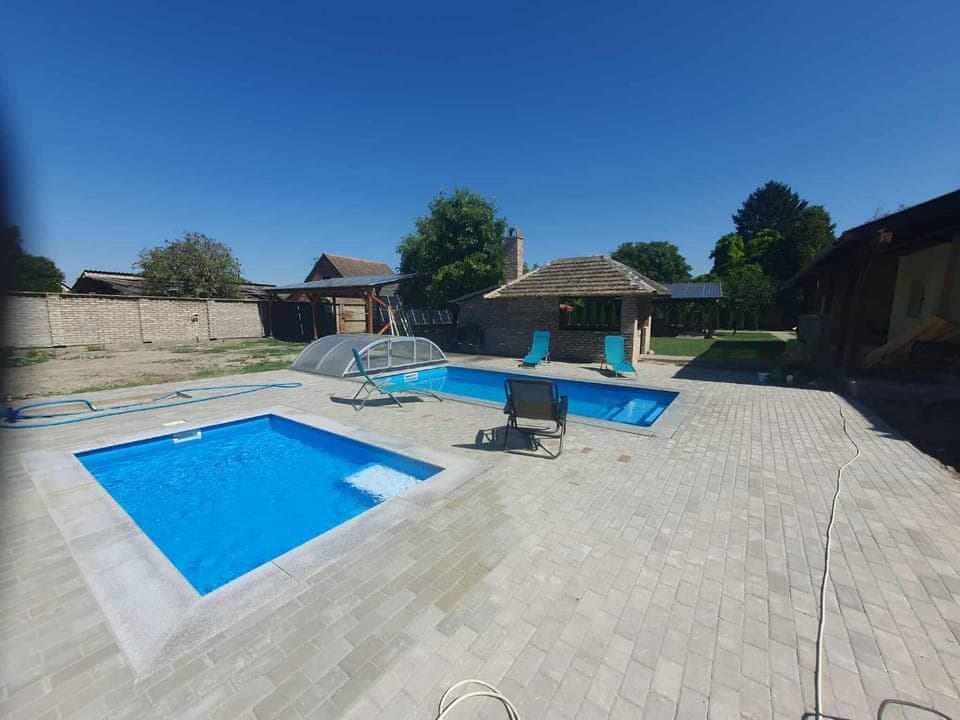 Property building, Pool view, Swimming pool