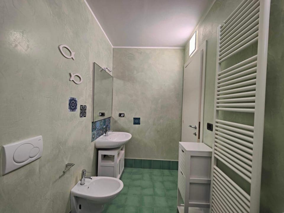 Toilet, Bathroom, bidet