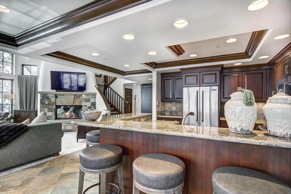 Luxury Ski-in 3 Br Penthouse Inside Pines Lodge, Sleeps 10! Apartment in Beaver Creek