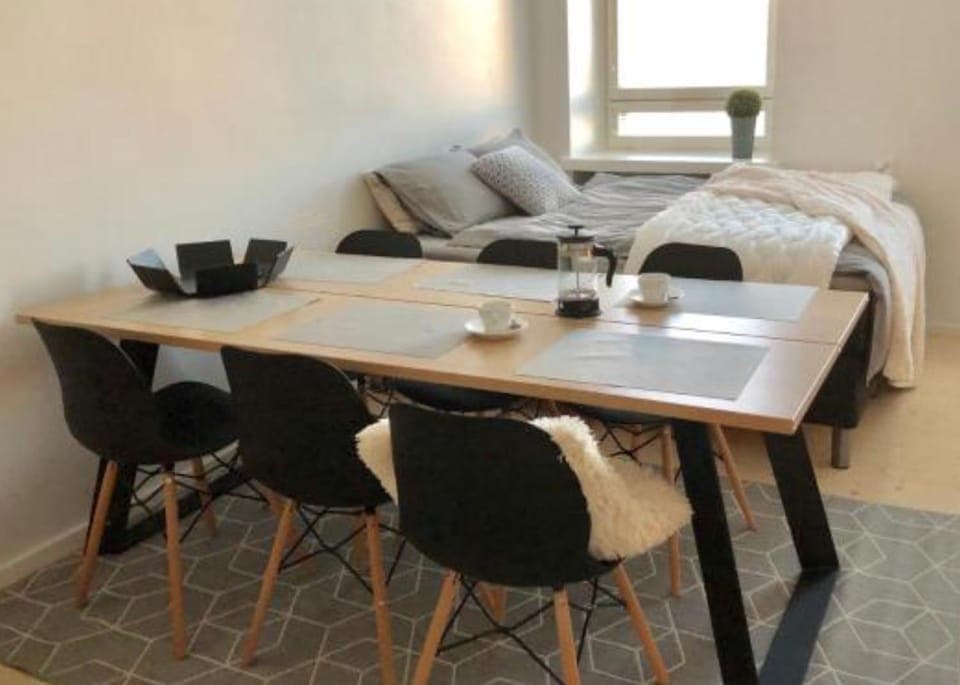 Living room, Dining area