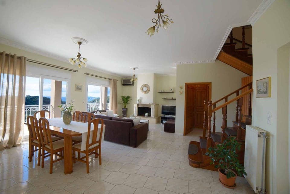 Balcony/Terrace, Living room, Photo of the whole room, Seating area, Dining area