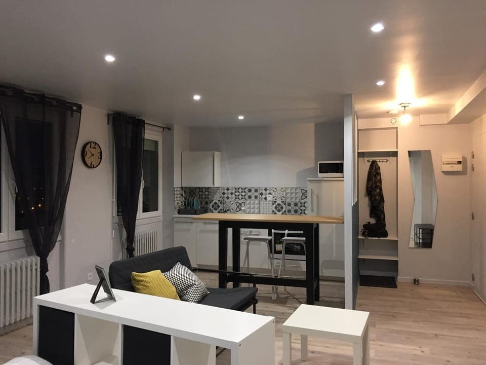 Living room, Dining area