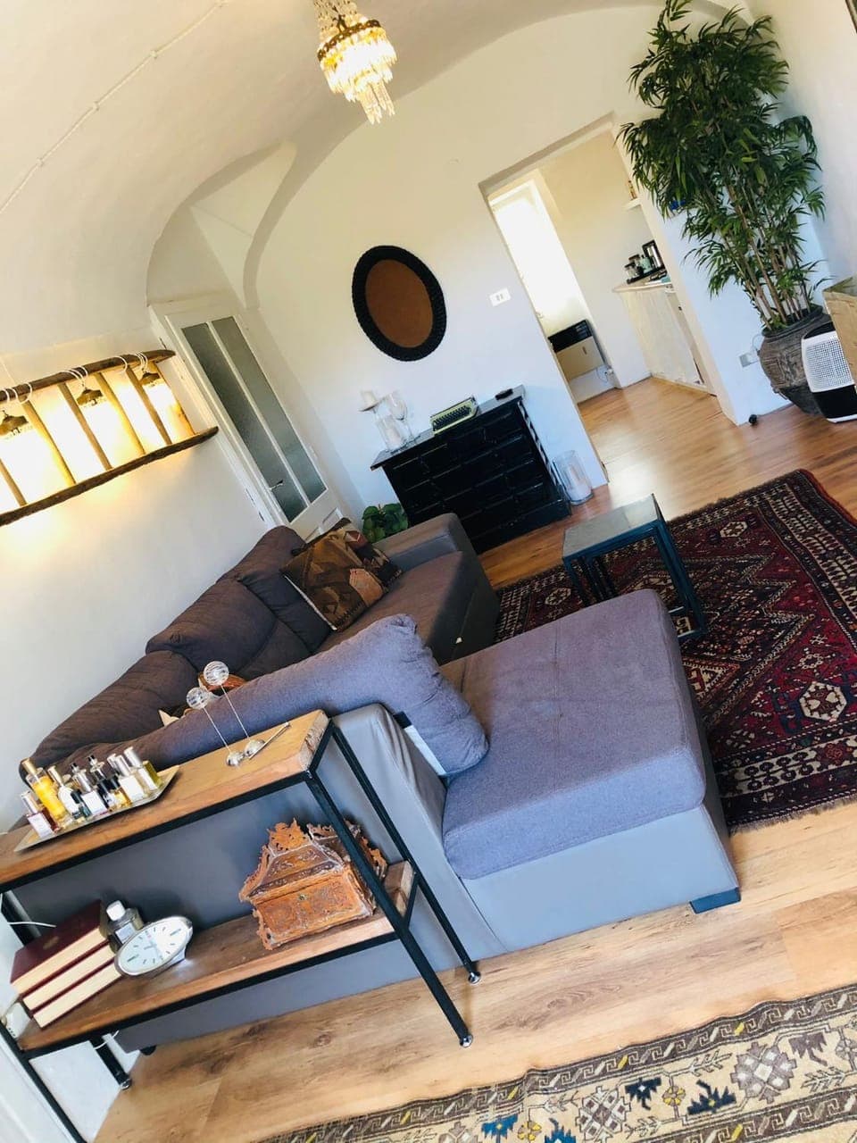 Communal lounge/ TV room