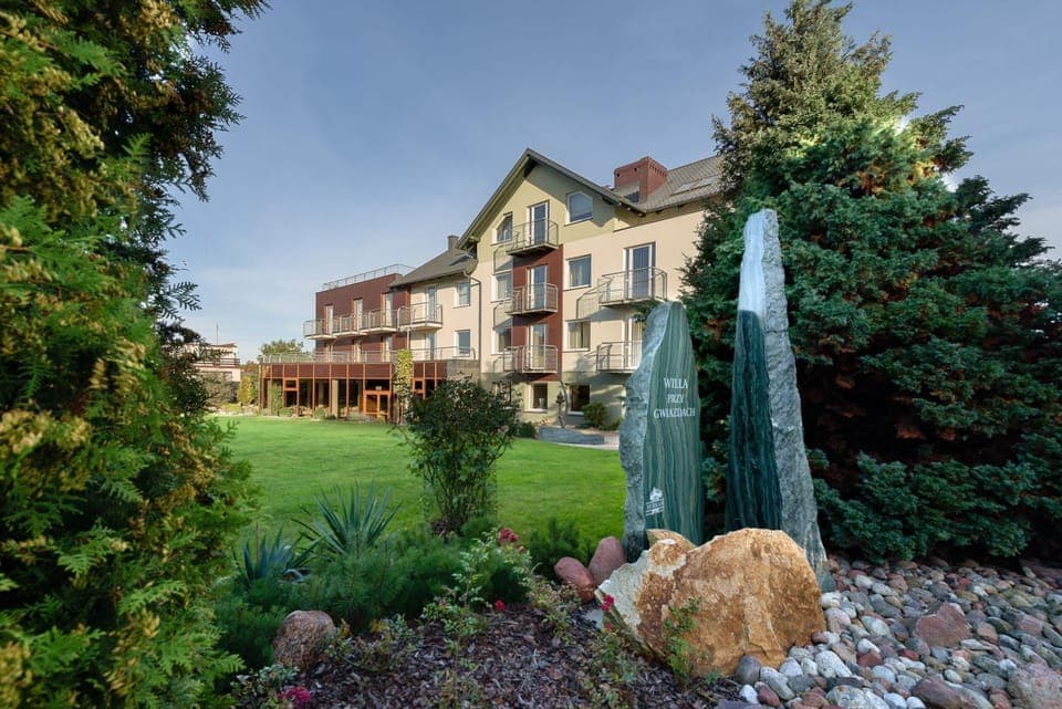 Property building, Garden