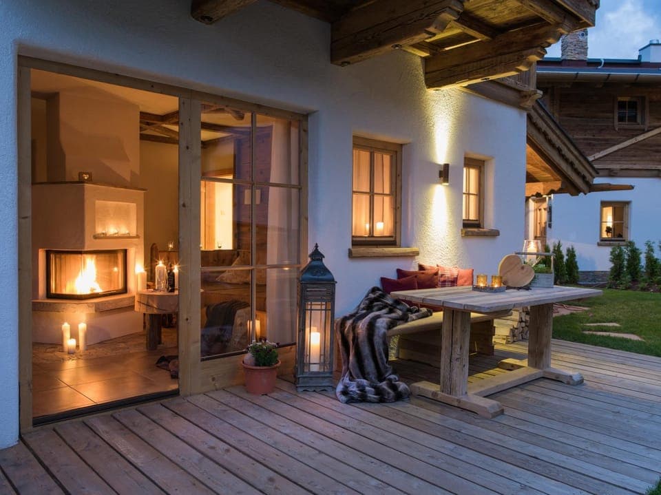 Facade/entrance, BBQ facilities, Garden, Balcony/Terrace, Dining area