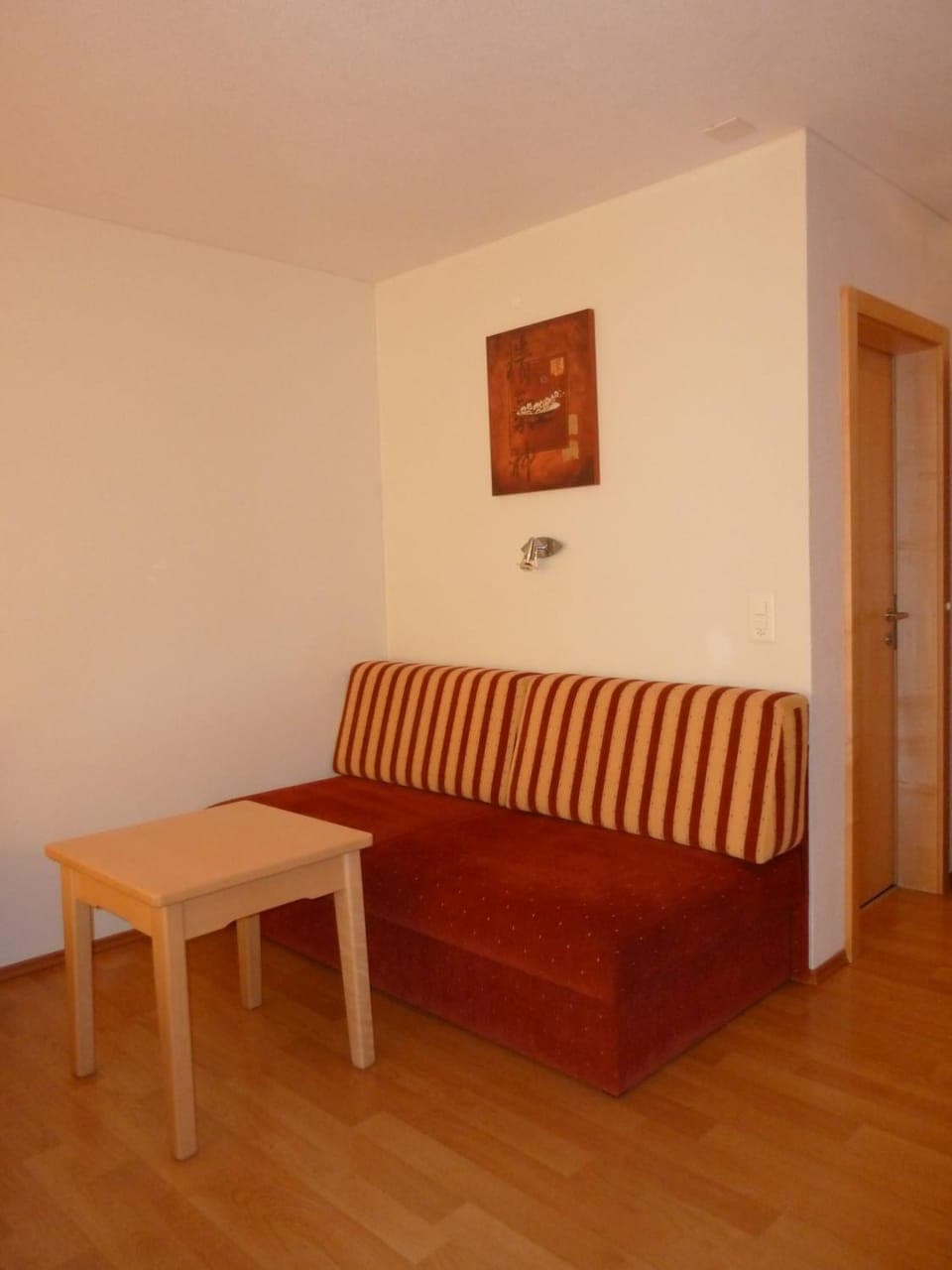 Decorative detail, Seating area