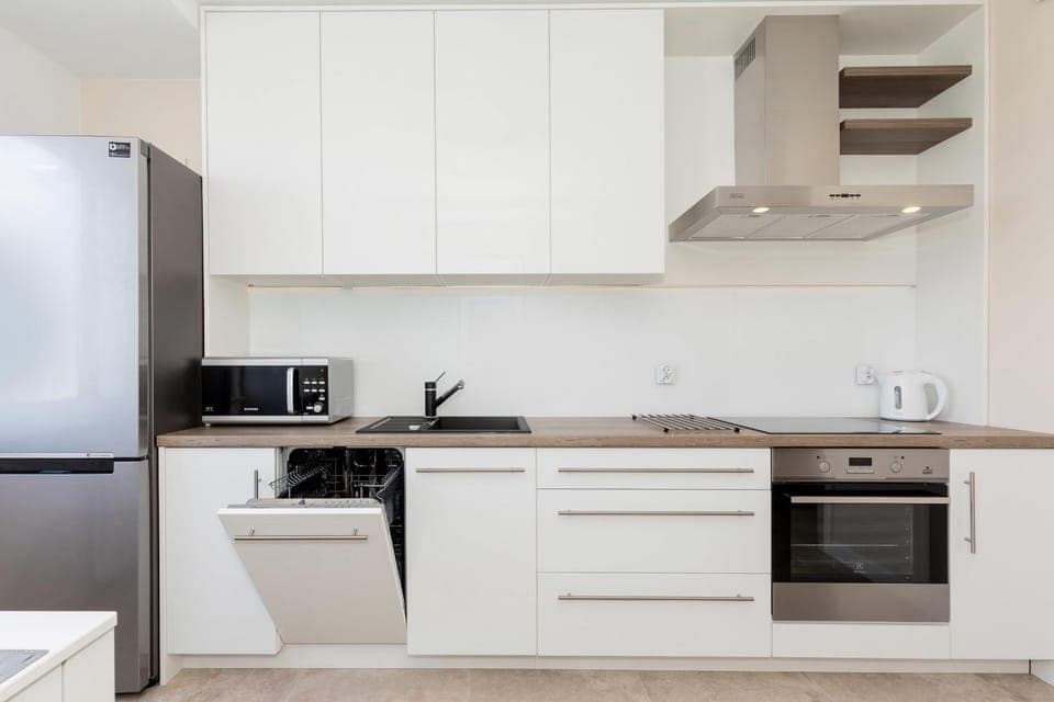 Kitchen or kitchenette, Kitchen or kitchenette