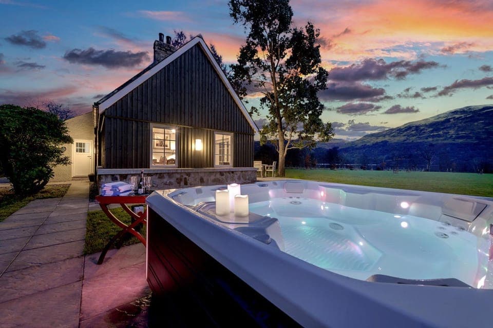 Night, Natural landscape, Hot Tub, Mountain view