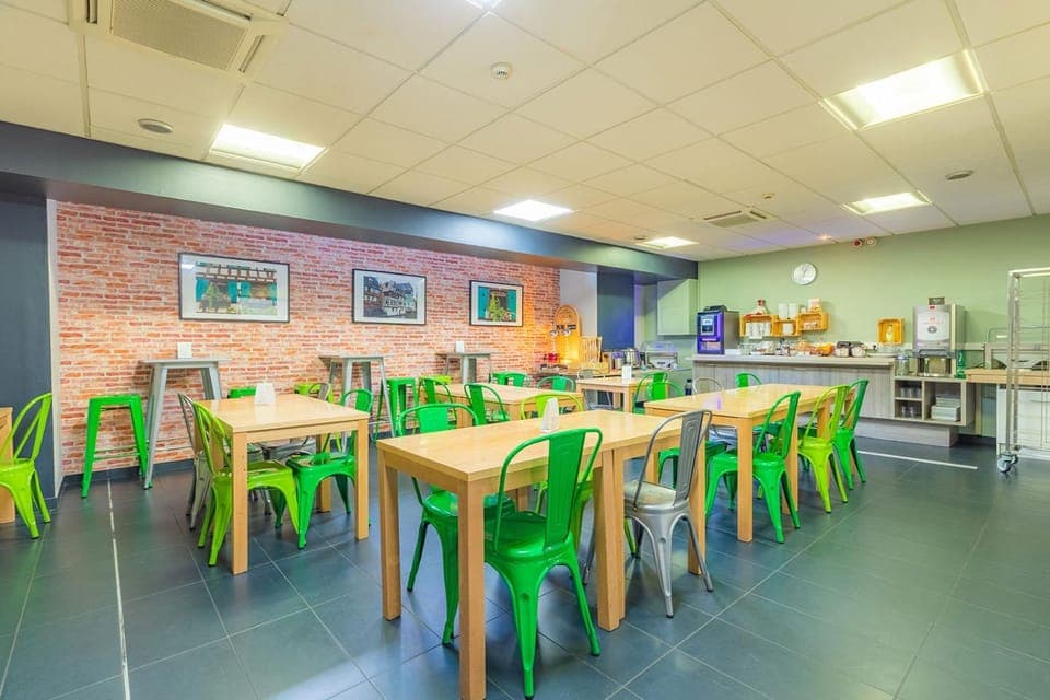 Breakfast, Buffet breakfast