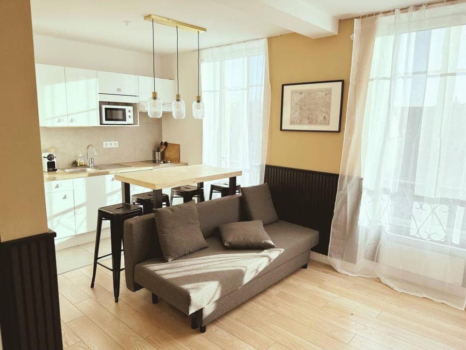 Photo of the whole room