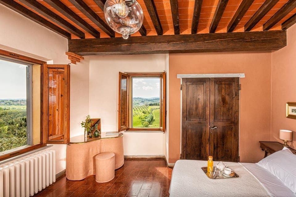 Bed, View (from property/room), Photo of the whole room, Bedroom