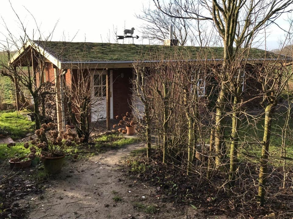 Facade/entrance, Winter