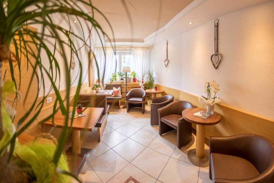 Lobby or reception, Lounge or bar